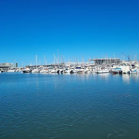 Apartament En Frente Al Puerto!