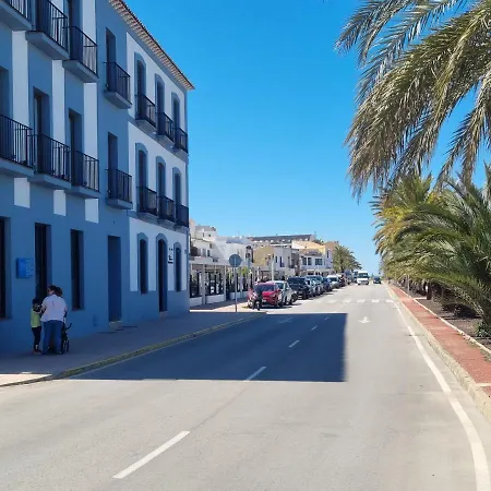 Apartament En Frente Al Puerto! *